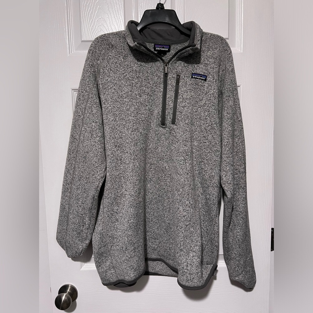 Patagonia heather grey men’s pullover